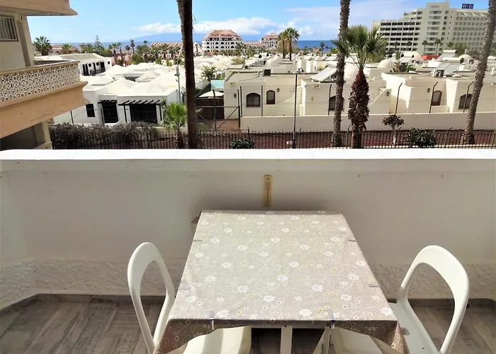 Sunset With Sea View And Free Wifi In The Heart Of Americas Apartmán *
